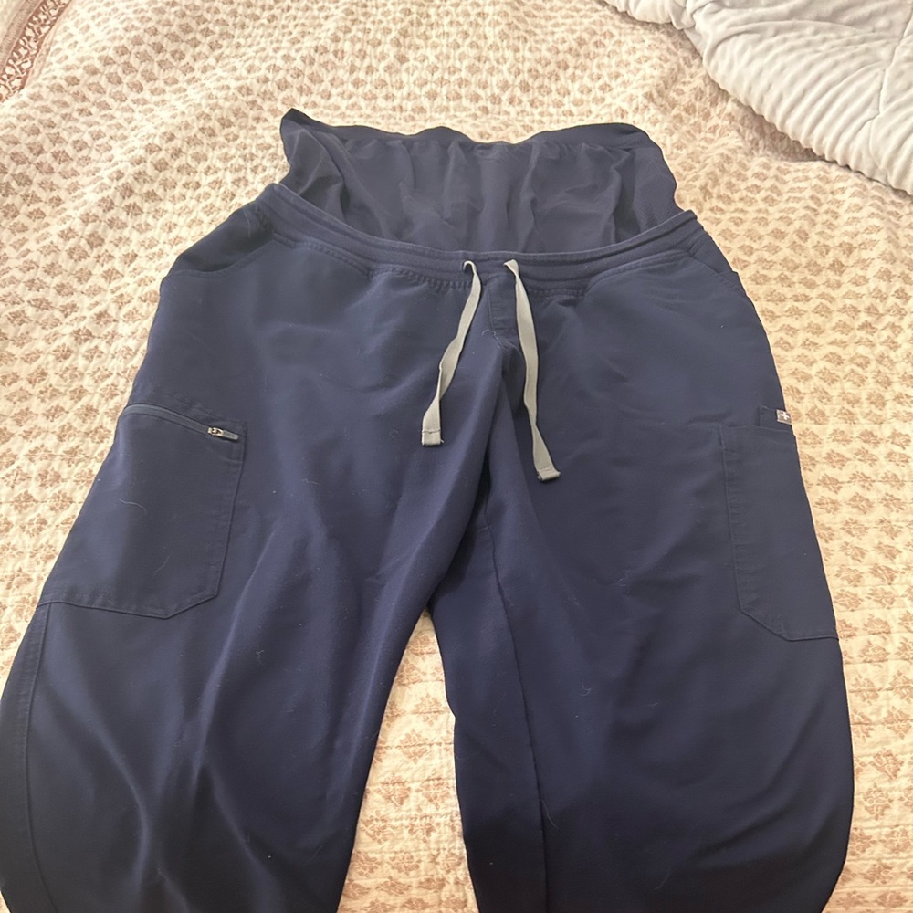 Figs Navy Petite Maternity Scrub Pant